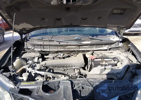 2015 Nissan Rogue Sv z USA, uszkodzony, nr VIN 5N1AT2ML4FC810438